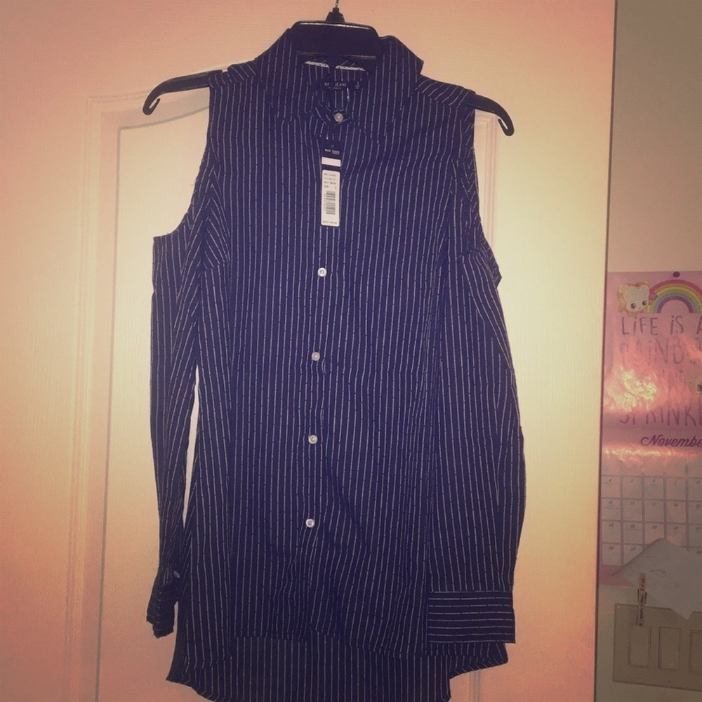 NWT Max Jeans Button up‎ Blouse